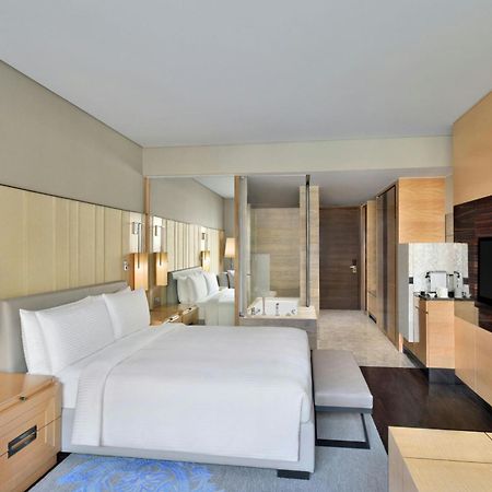 Jw Marriott Hotel New Delhi Aerocity Exterior foto Deluxe room