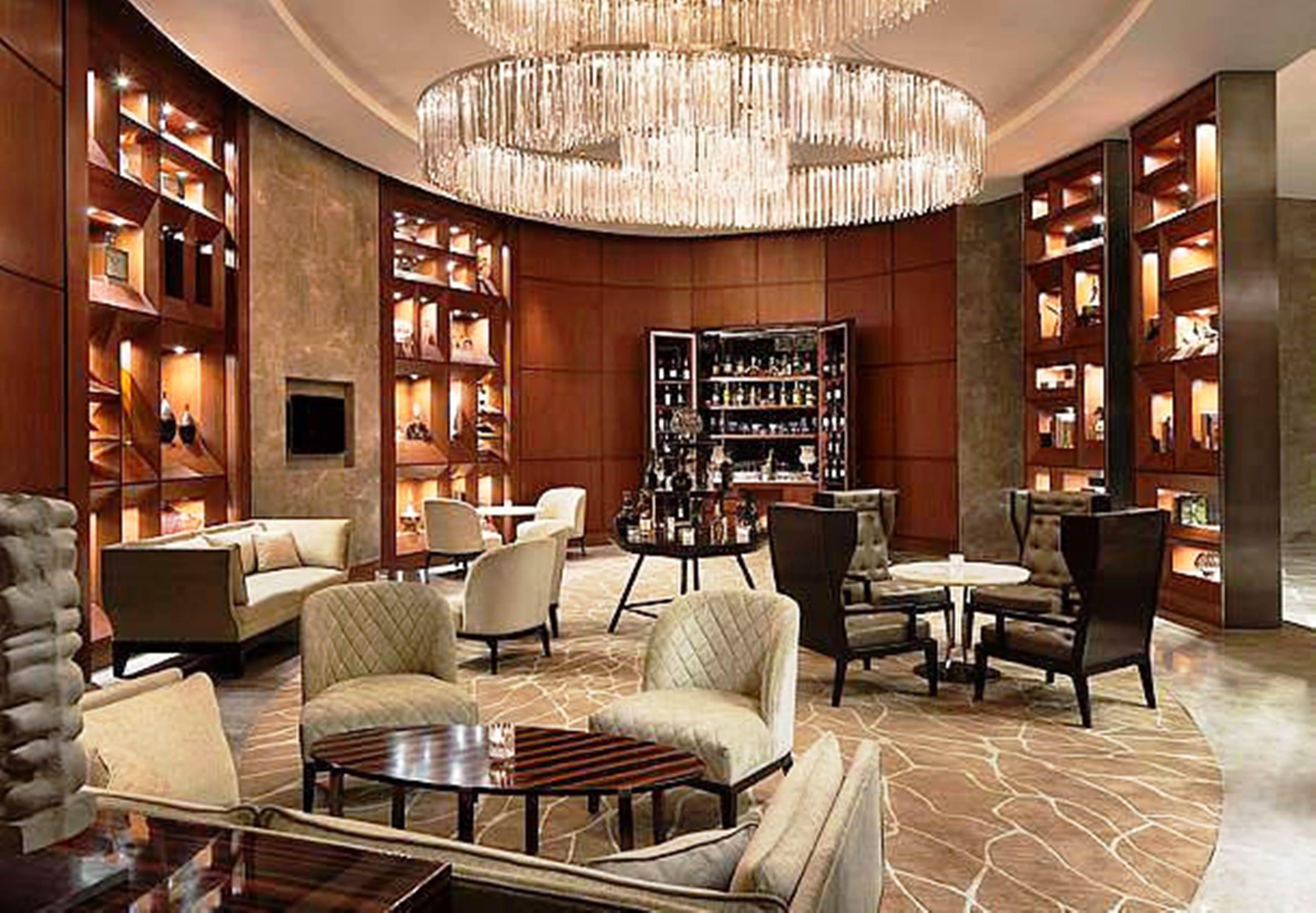 Jw Marriott Hotel New Delhi Aerocity Exterior foto The Bar
